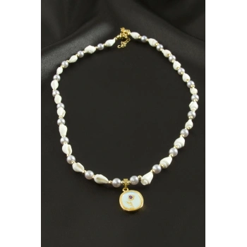 Çiçek Deniz Kabuğu İnci Mineli Kolye