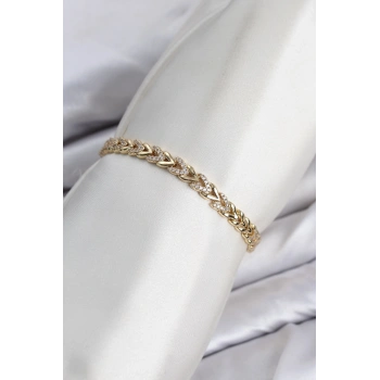CM Model Zirkon Taşlı VIP Seri Gold Renk Pirinç Kadın Bileklik TJ-BB8603