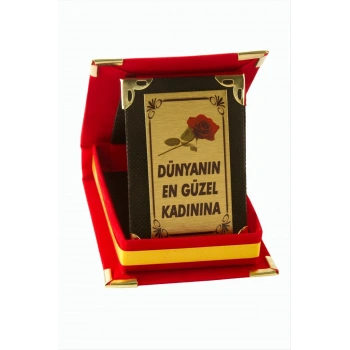 Dünyanın En Güzel Kadınına Plaketi