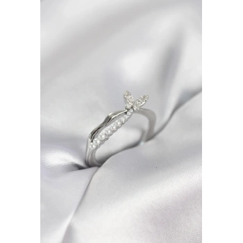 Gümüş Renk Kuyruklu Kelebek Model İncili Kadın Yüzük - TJ-BYK4091