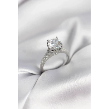 Gümüş Renk Tek Taş Model Zirkon Taşlı Kadın Yüzük - TJ-BYK3966