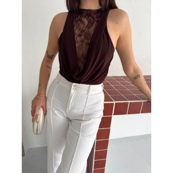 Kadın Dantel Detaylı Derin Dekolte Body Şık Kolsuz Yazlık Bodysuit - Kahvrenegi