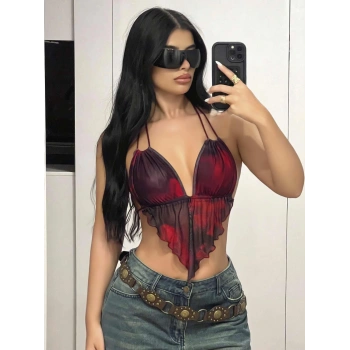 Kadın Kırmızı Siyah Renklerde Önden Üçgen Kesim Detaylı Crop Askılı Önden Bağlama 5092