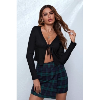Kadın Siyah Uzun Kollu Önden Bağlama Detaylı Crop Top Bluz