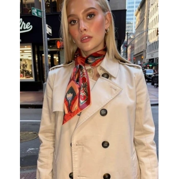 Kadın Zamansız Çiçek Lale Geometrik Desenli Fular,Kombin Tamamlayıcı – Hediye Olarak İdeal