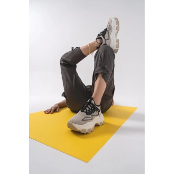 Karabina Bej Triko Kalın Tabanlı Spor Ayakkabı