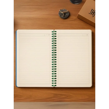 Karakter Temalı Spiralli Defter – 80 Yaprak, 160 Sayfa (18 x 24 cm)