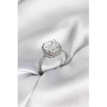 Kare Tek Taş Model Zirkon Taşlı Gümüş Renk Kadın Yüzük - TJ-BYK3969