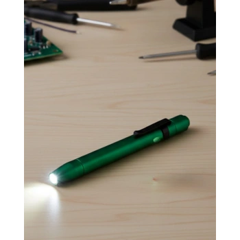 Kompakt Tasarımlı Led Işıklı Kalem Fener Çok Yönlü Kullanım