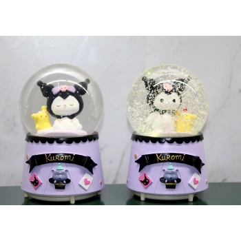 Kuromi İçi Dönmeli Püskürtmeli Işıklı Müzikli Kar Küresi Büyük Boy - Model 2