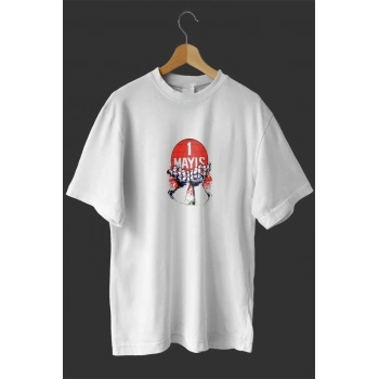 MARSiLYAN- 1 Mayıs Emekçilerimiz İçin Özel Tasarım 1 Mayıs Dünya Baskılı T-shirt - Beyaz
