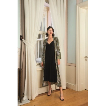 MARSiLYAN-  Çiçek Yaprak ve Etnik Desenli Dantelli ve Dekolteli Sabahlık Takımı