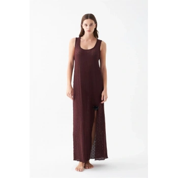 MARSiLYAN- Kadın Mürdüm Dantel Dokulu Yırtmaçlı Uzun Gecelik – Zarif ve Rahat Uyku Geceliği
