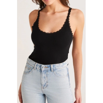 MARSiLYAN- Kadın Siyah Normal Kalıp Dantel Detalı Ince Askılı Oyuk Yaka Atlet