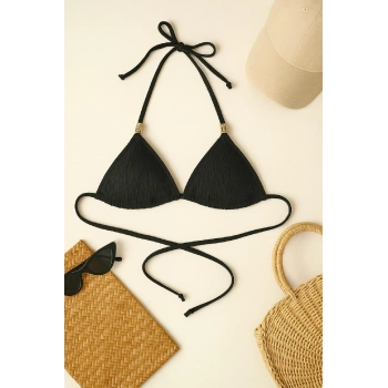 MARSiLYAN- Kadın Siyah Pedli Üçgen Bikini Üstü Halter Bağlamalı Aksesuarlı