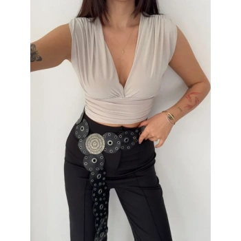 MARSiLYAN- Vatkalı Kolsuz V Yaka Drapeli Crop Bluz Likralı Fit - Boyalı Gri