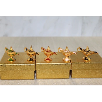 Mineli Metal Alaaddin Lambası Model 6