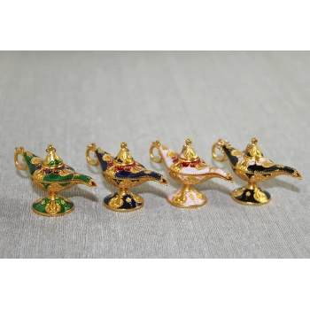 Mineli Metal Alaaddin Lambası Model 7