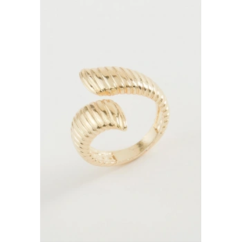 Oval Çizgili Metal Yüzük