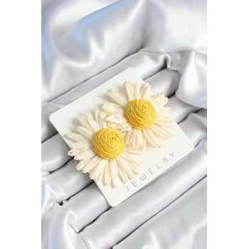 Papatya Model Beyaz Ve Sarı Renk Kadın Küpe - TJ-BKP10635