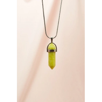 Peridot Doğal Taşı Zincirli El Yapımı Tasarımlı Kolye Uç: 3,5 cm Zincir: 20 cm Kutulu