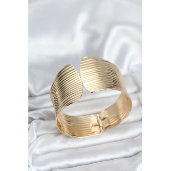 Pirinç Gold Renk Levha Model Kadın Bileklik - TJ-BB8062