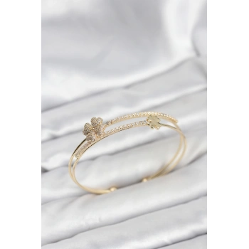 Pirinç Gold Renk Yonca Model Kadın Bileklik - TJ-BB8265