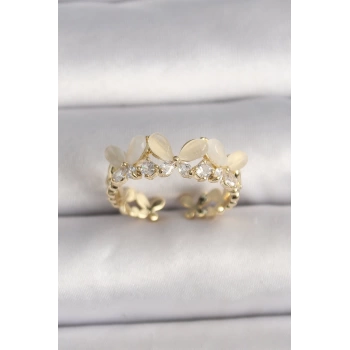 Pirinç Gold Renk Zirkon Taş Detaylı Beyaz Mineli Kelebek Model Ayarlanabilir Yüzük - TJ-BYK3529