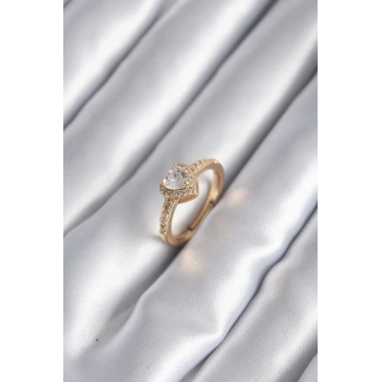 Pirinç Gold Renk Zirkon Taşlı Kalp Charm Model Kadın Yüzük - TJ-BYK2959
