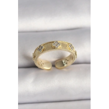 Pirinç Gold Renk Zirkon Taşlı Yonca İşlemeli Ayarlanabilir Yüzük - TJ-BYK3545