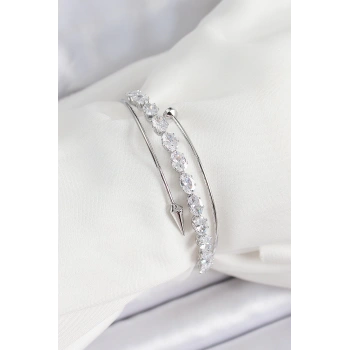 Pirinç Gümüş Renk Arpa Zirkon Taşlı Kadın Bileklik - TJ-BB7064