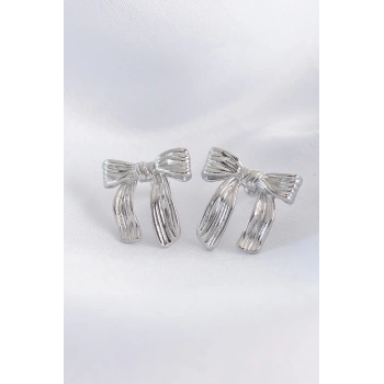 Pirinç Gümüş Renk Çizgi Detay Fiyonk Küpe - TJ-BKP8935