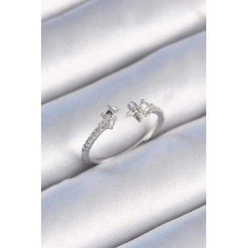 Pirinç Gümüş Renk Zirkon Taş Detay Yıldız Model Kadın Yüzük - TJ-BYK3447