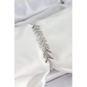 Pirinç Gümüş Renk Zirkon Taşlı Balık Sırtı Kadın Bileklik - TJ-BB7069