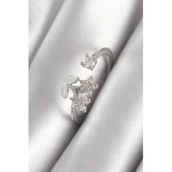 Pirinç Gümüş Renk Zirkon Taşlı Çiçek Model Kadın Yüzük - TJ-BYK3068