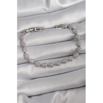 Pirinç Gümüş Renk Zirkon Taşlı Damla Model VIP Seri Kadın Bileklik - TJ-BB6486