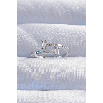 Pirinç Gümüş Renk Zirkon Taşlı Geometrik Ayarlanabilir Yüzük - TJ-BYK3240