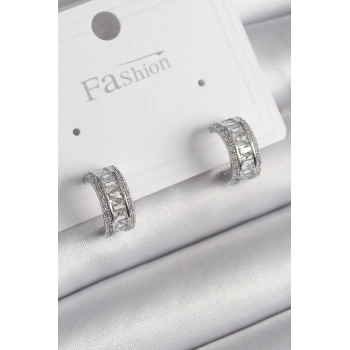 Pirinç Gümüş Renk Zirkon Taşlı Halka Model Kadın Küpe - TJ-BKP9988