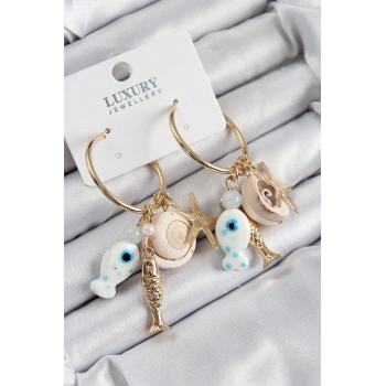 Pirinç Sallantılı Seramik Balık Ve Deniz Kabuğu Model Gold Renk Kadın Küpe - TJ-BKP11081