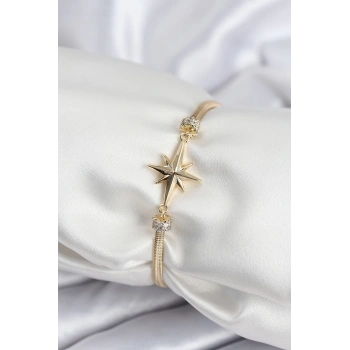 Pirinç VIP Seri Gold Renk Kutup Yıldızı Model Kadın Bileklik - TJ-BB7937