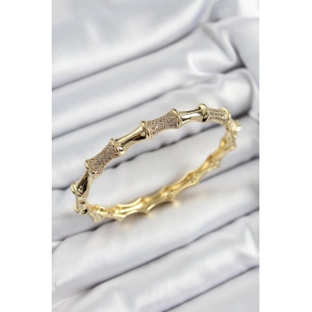 Pirinç Zirkon Taşlı Kemik Model Gold Renk Vip Kadın Bileklik - TJ-BB7344