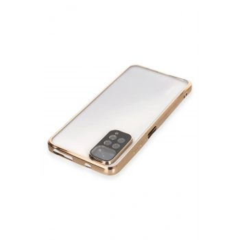 Xiaomi Redmi Note 11 Kılıf Razer Lensli Silikon - Gold