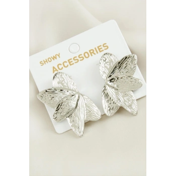 Yaprak Trend Metal Küpe