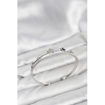 Yıldız Model Gümüş Renk Pirinç Kadın Bileklik - TJ-BB8248