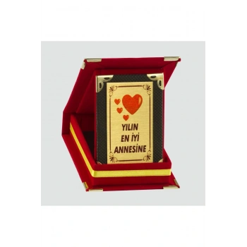 Yılın En İyi Annesine Plaketi