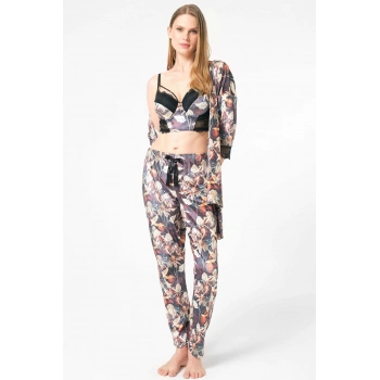 MARSiLYAN- Kadife Çiçek Desenli Sabahlık Balenli Destekli Dolgulu Yaka Detaylı Dantelli Büstiyer Sütyen Ve Pantolon Pijama 3lü Takım