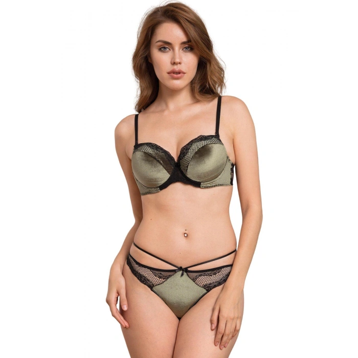 MARSiLYAN- Kadife Balenli Destekli Dolgulu Askıları Çıkabilen Dantelli Sütyen Ve String Takım