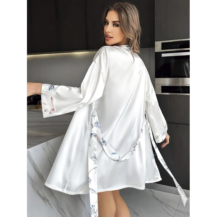 MARSiLYAN- Özel Tasarım Çiçek Desenli Göğüs Dekolteli Sabahlıklı 2li Beyaz Saten Gecelik Takımı