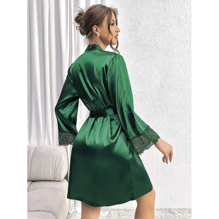 MARSiLYAN- Özel Tasarım Dantel İşlemeli Göğüs Dekolteli Sabahlıklı 2li Yeşil Saten Gecelik Takımı
