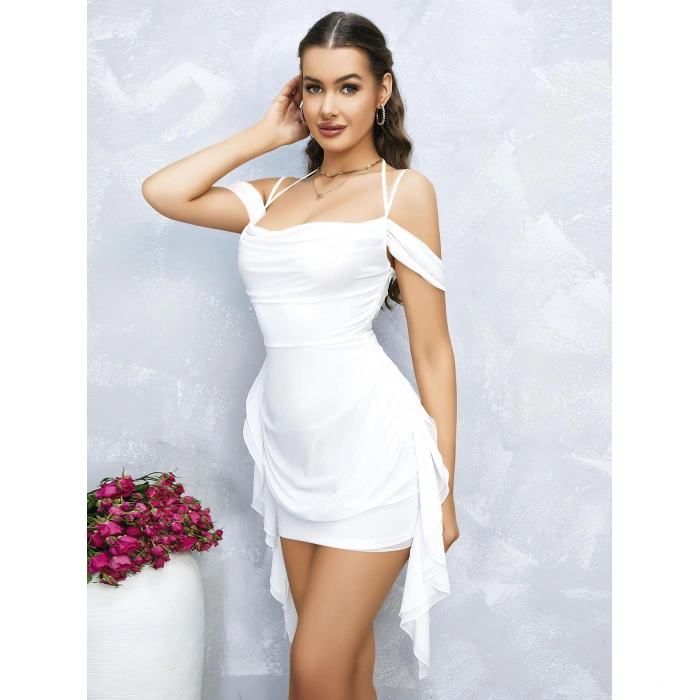 MARSiLYAN-  Özel Tasarım Omuz Detaylı Şık Beyaz Fantezi Mini Club Elbisesi